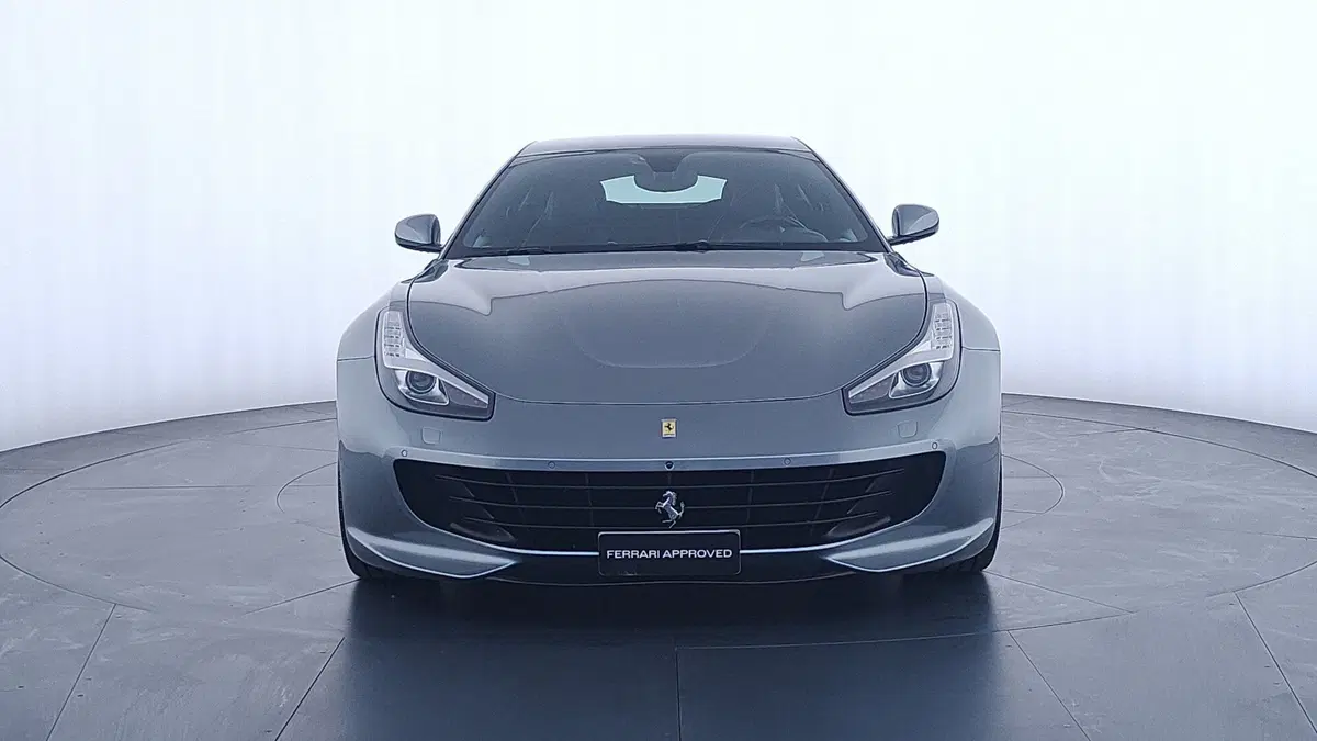 Ferrari GTC4Lusso Coupé usata a Perugia (2)
