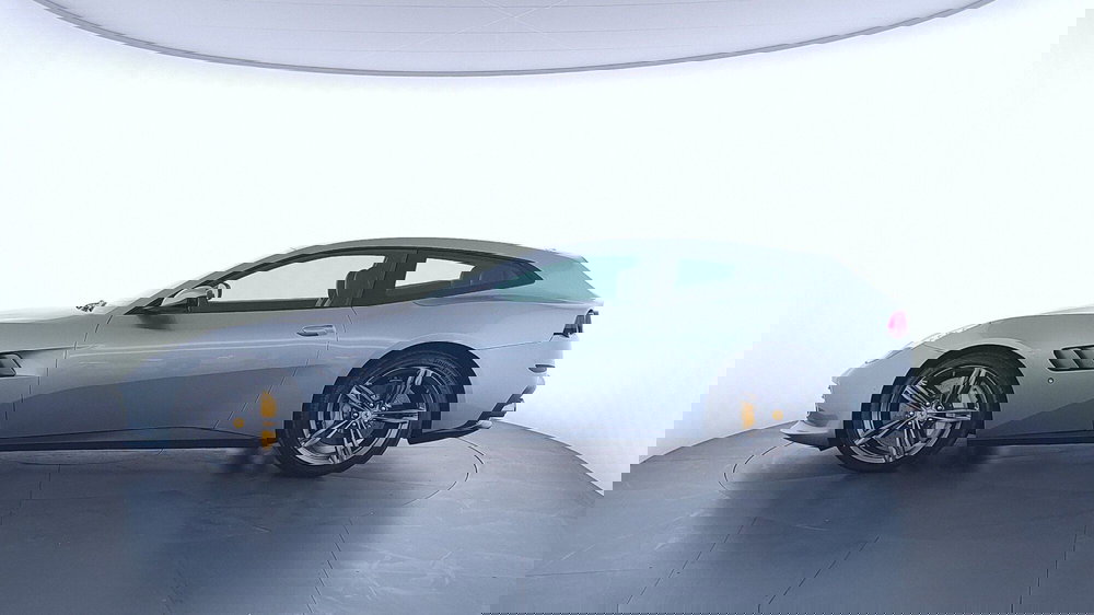 Ferrari GTC4Lusso Coupé usata a Perugia (8)