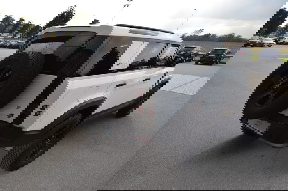 Land Rover Defender usata a Cuneo (8)