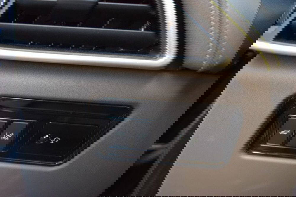 Jaguar F-Pace usata a Cuneo (12)