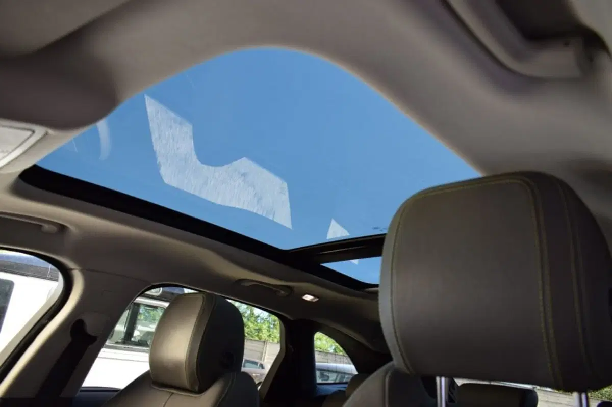 Jaguar F-Pace usata a Cuneo (19)
