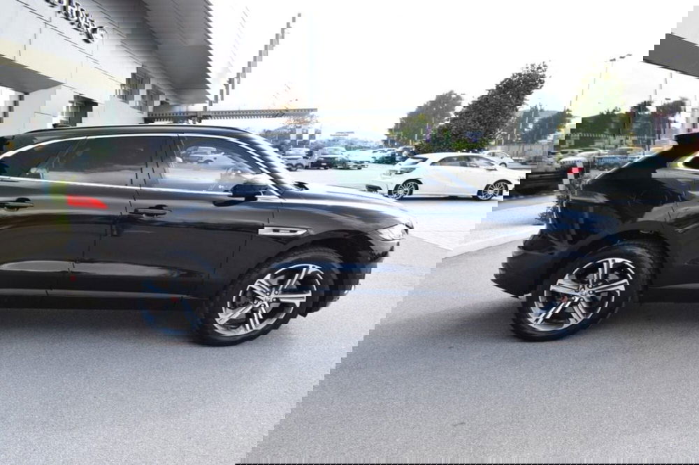 Jaguar F-Pace usata a Cuneo (5)
