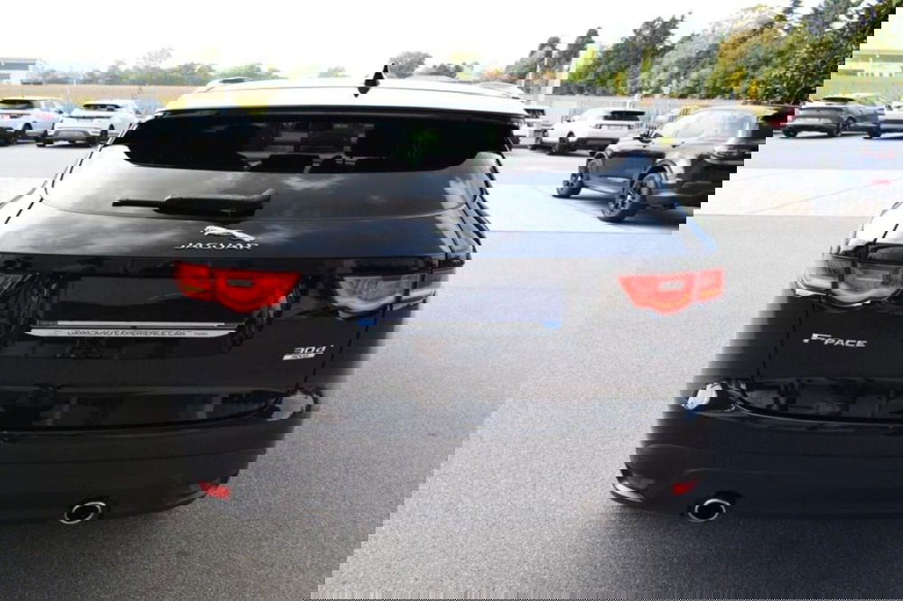 Jaguar F-Pace usata a Cuneo (7)