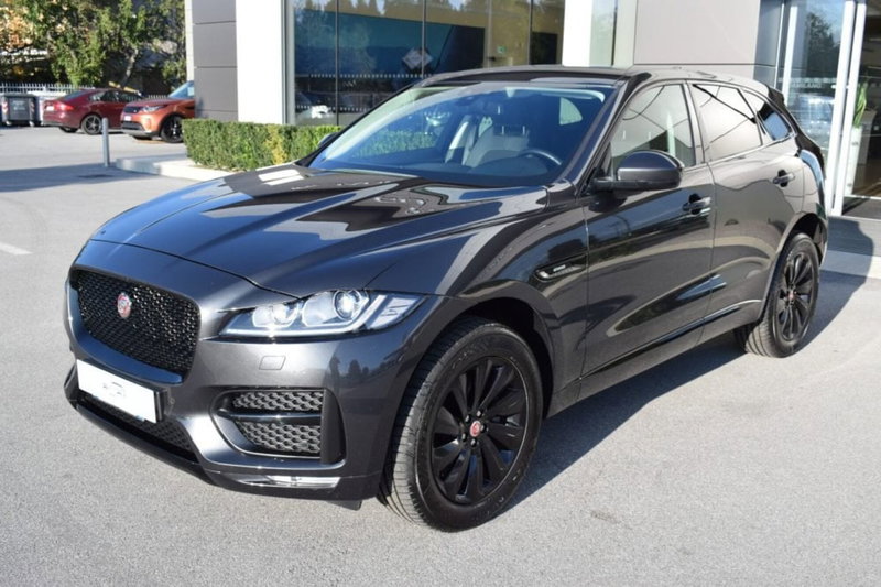 Jaguar F-Pace usata a Cuneo