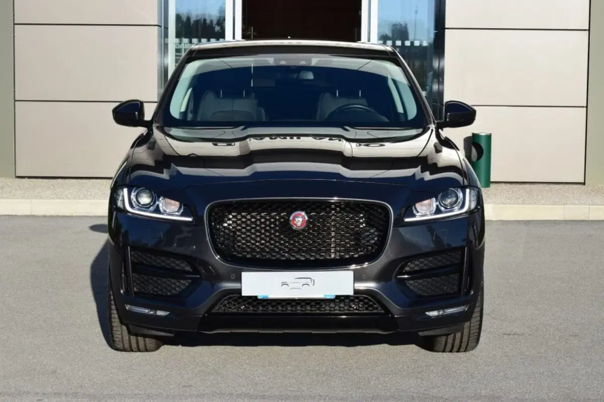 Jaguar F-Pace usata a Cuneo (2)