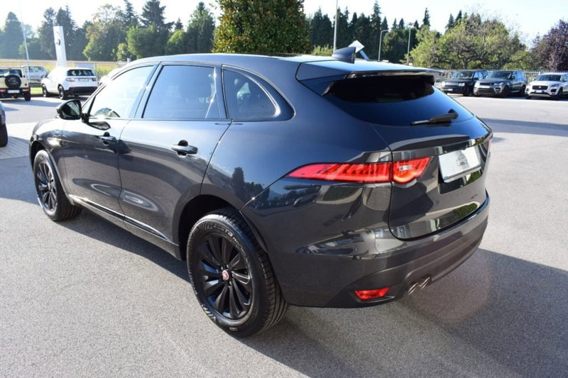 Jaguar F-Pace usata a Cuneo (6)
