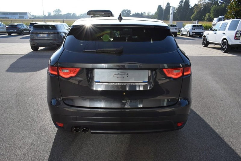Jaguar F-Pace usata a Cuneo (7)