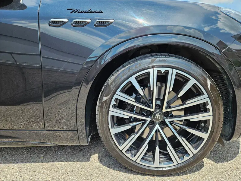 Maserati Grecale usata a Perugia (6)