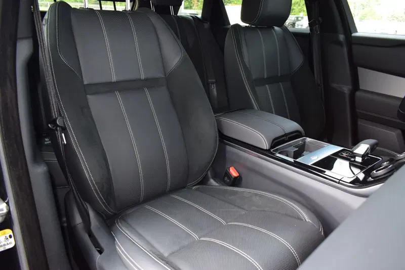 Land Rover Range Rover Velar usata a Cuneo (17)