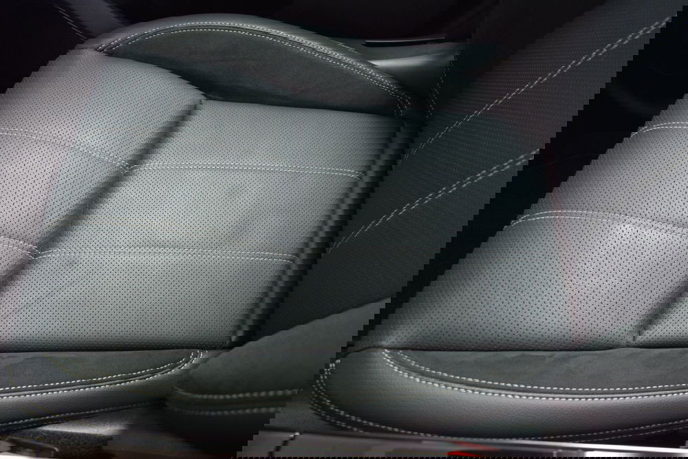 Land Rover Range Rover Velar usata a Cuneo (18)