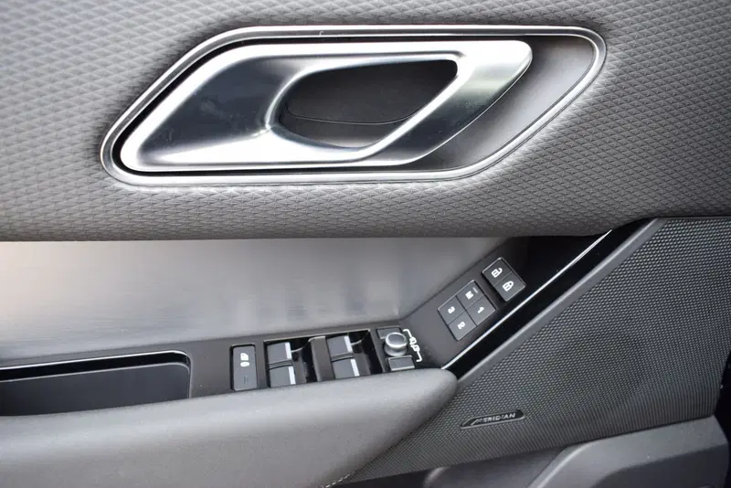Land Rover Range Rover Velar usata a Cuneo (19)