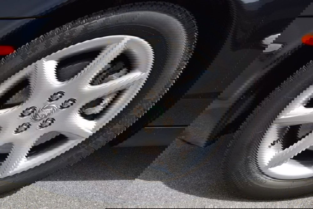 Jaguar S-Type usata a Cuneo (10)