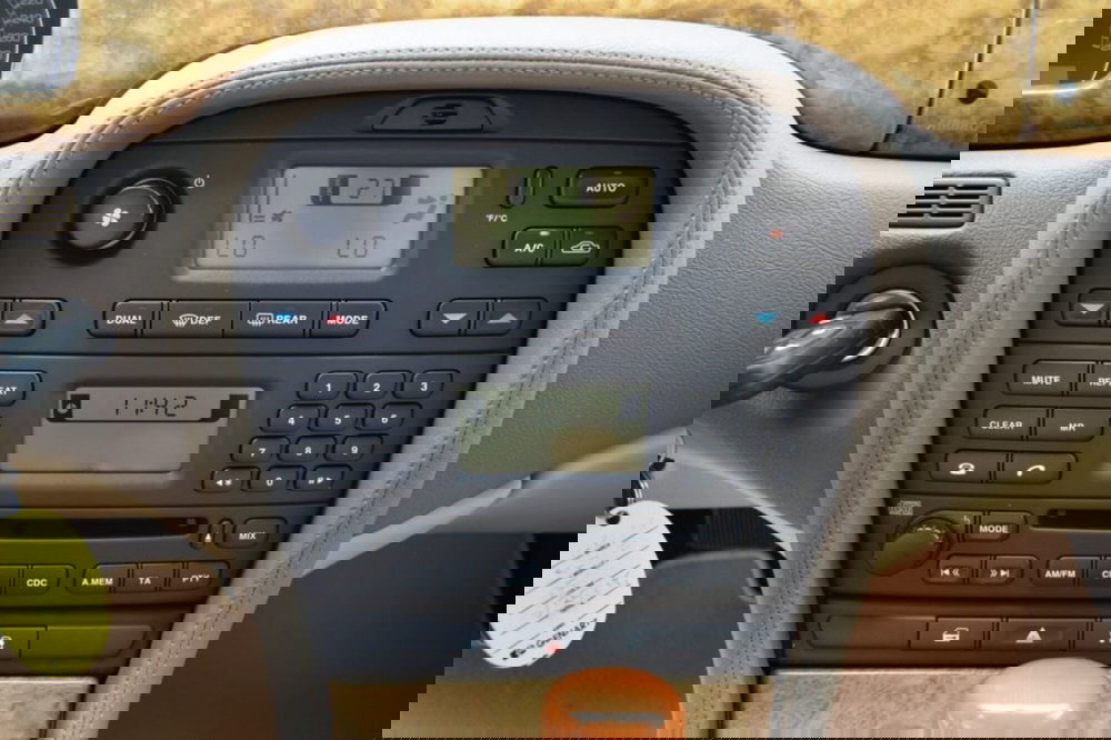 Jaguar S-Type usata a Cuneo (17)