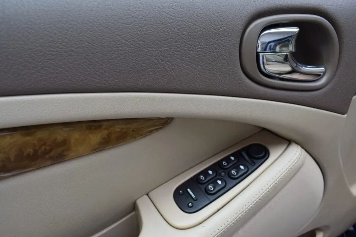 Jaguar S-Type usata a Cuneo (20)