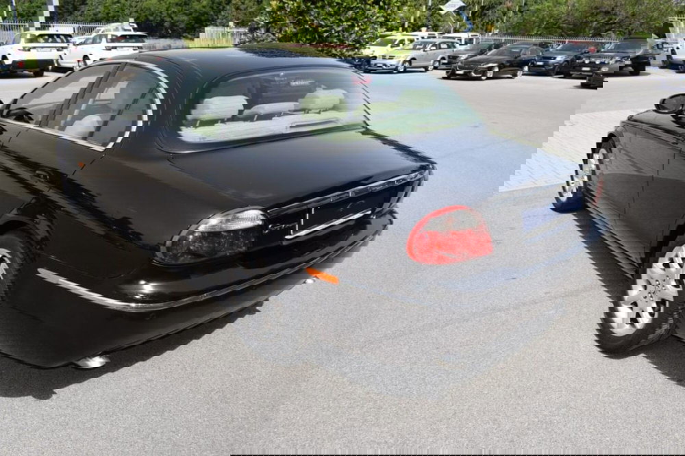 Jaguar S-Type usata a Cuneo (6)