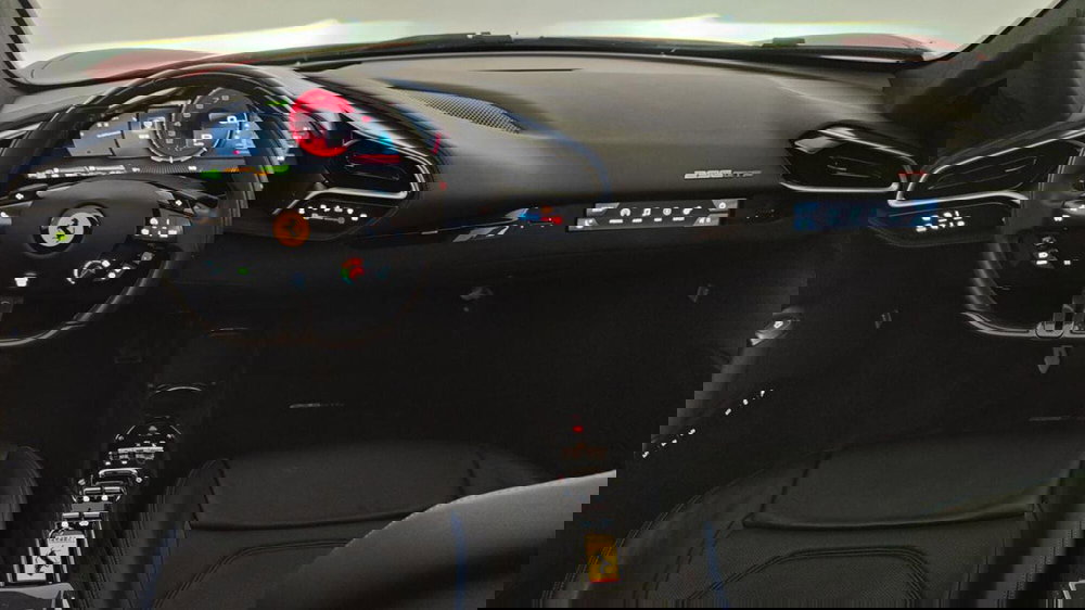 Ferrari 296 Spider usata a Perugia (15)