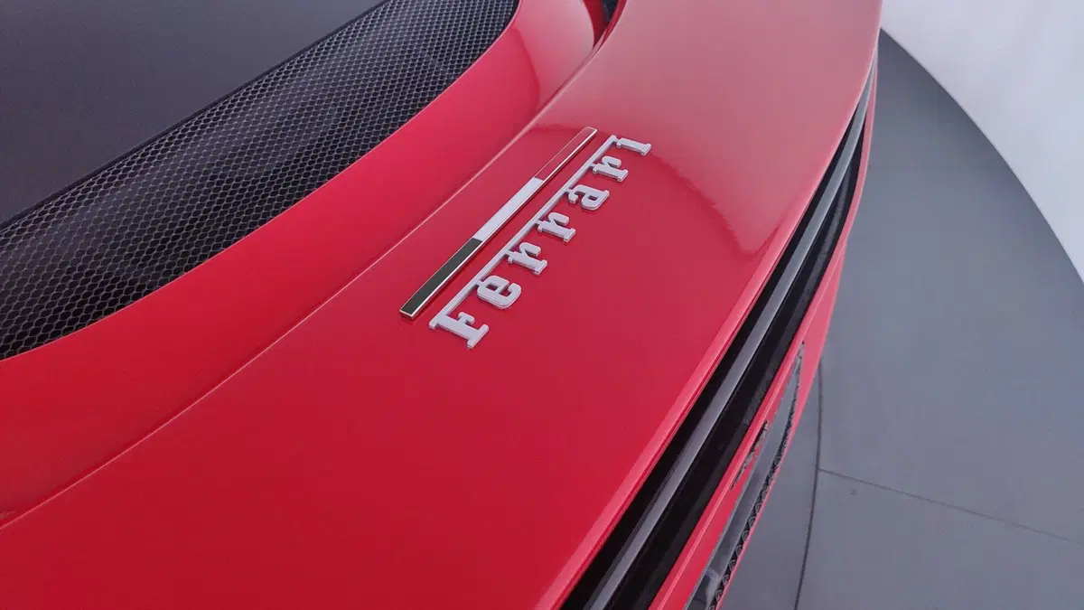 Ferrari 296 Coupé usata a Perugia (10)