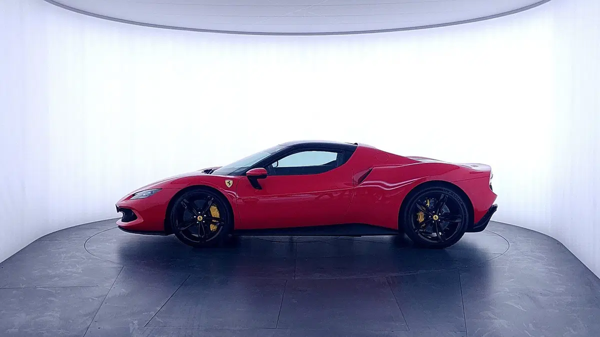 Ferrari 296 Coupé usata a Perugia (8)