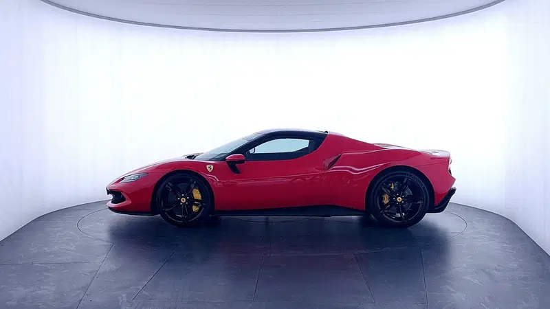 Ferrari 296 Coupé usata a Perugia (8)