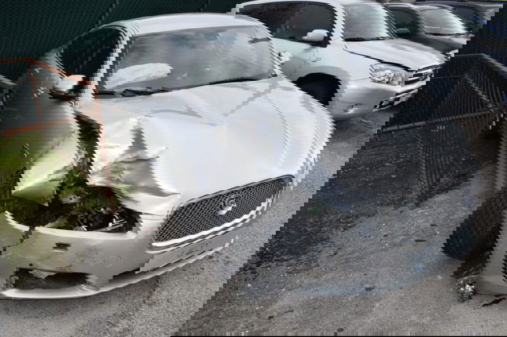 Jaguar XF usata a Cuneo (2)