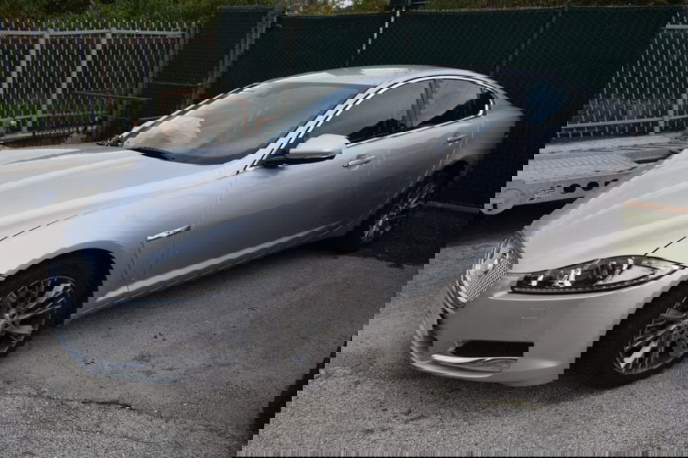 Jaguar XF usata a Cuneo (4)