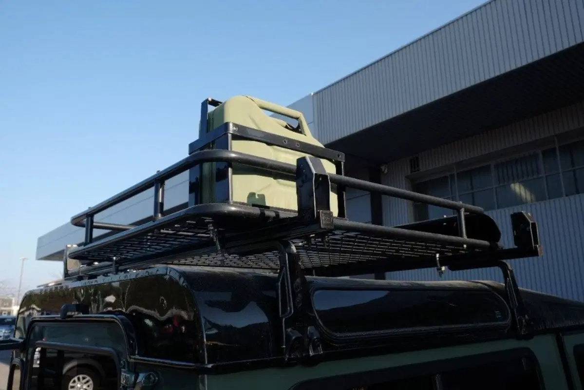 Land Rover Defender usata a Cuneo (18)
