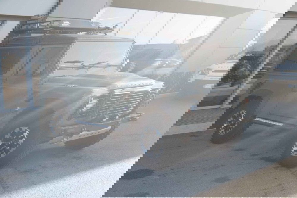 Land Rover Defender usata a Cuneo (7)