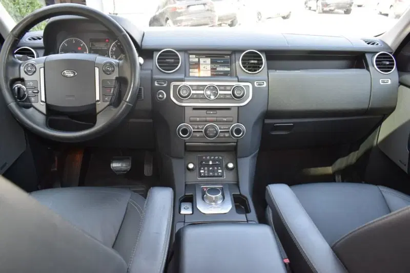 Land Rover Discovery usata a Cuneo (11)
