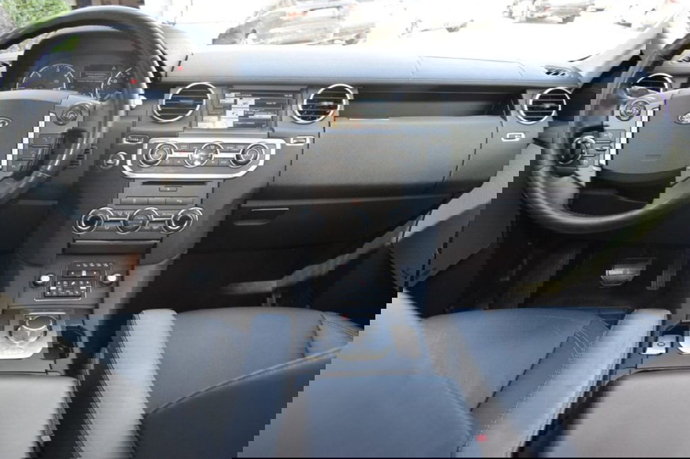 Land Rover Discovery usata a Cuneo (11)