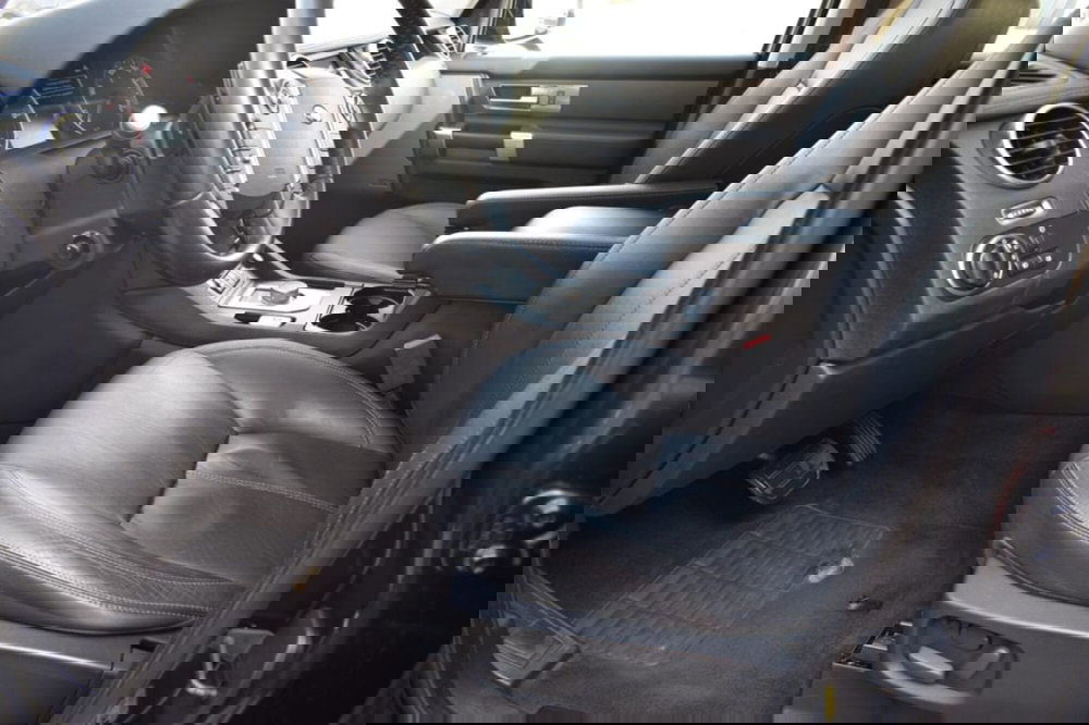 Land Rover Discovery usata a Cuneo (12)