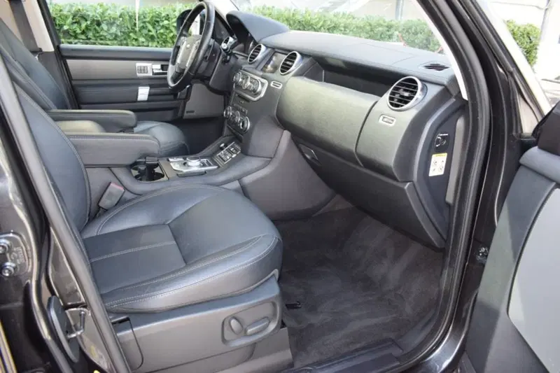 Land Rover Discovery usata a Cuneo (13)