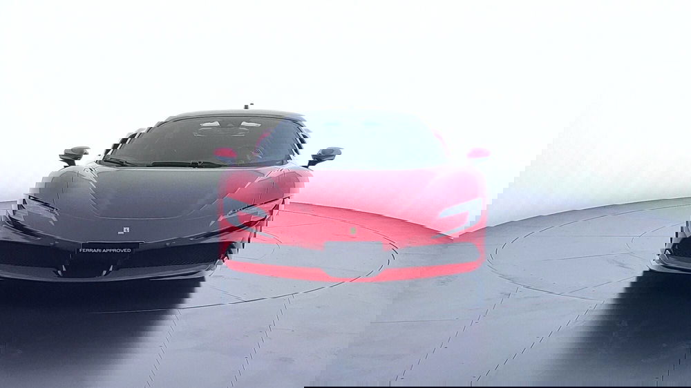 Ferrari SF90 Coupé usata a Perugia (2)