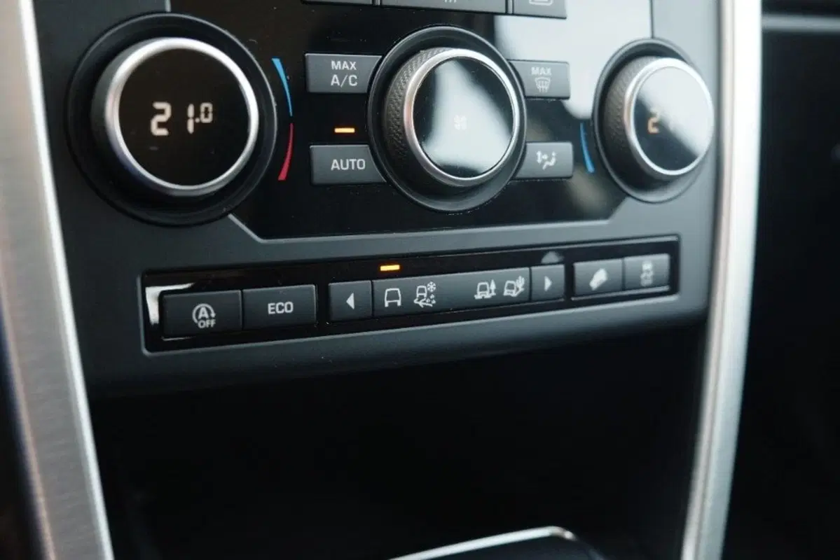 Land Rover Discovery Sport usata a Cuneo (19)