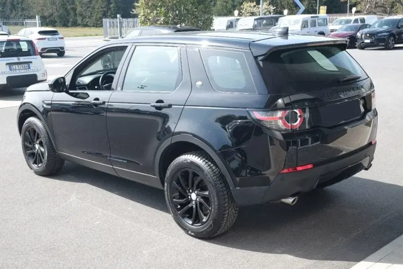 Land Rover Discovery Sport usata a Cuneo (3)