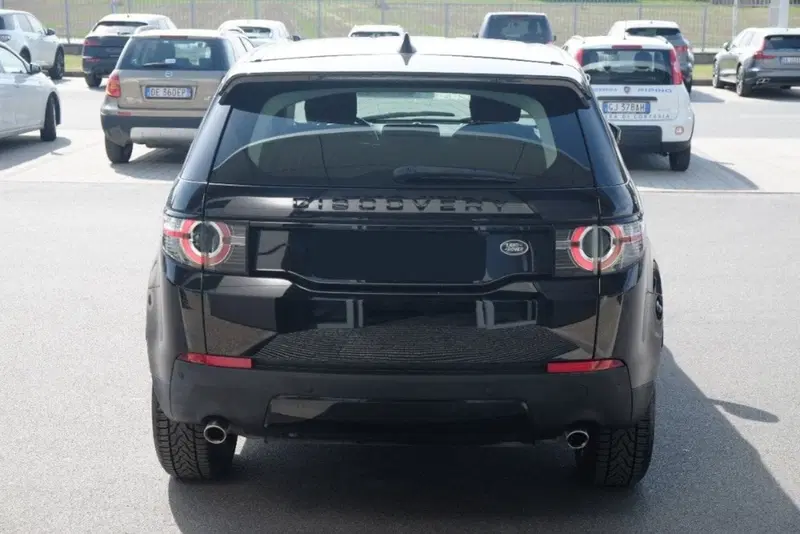 Land Rover Discovery Sport usata a Cuneo (4)