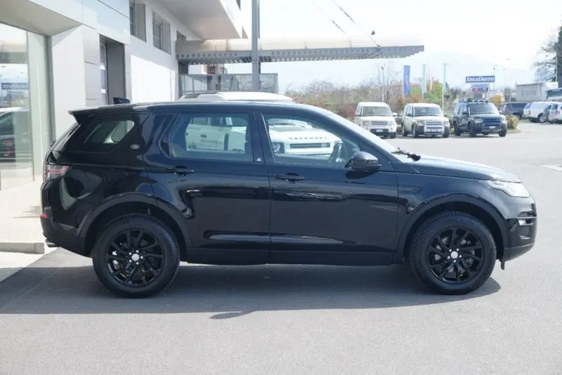 Land Rover Discovery Sport usata a Cuneo (6)