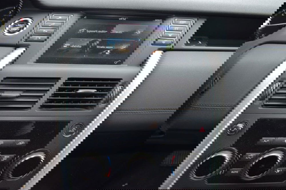 Land Rover Discovery Sport usata a Cuneo (19)