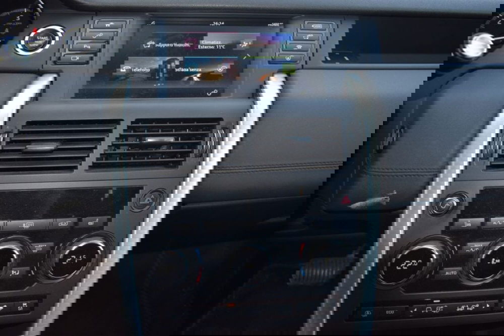 Land Rover Discovery Sport usata a Cuneo (16)