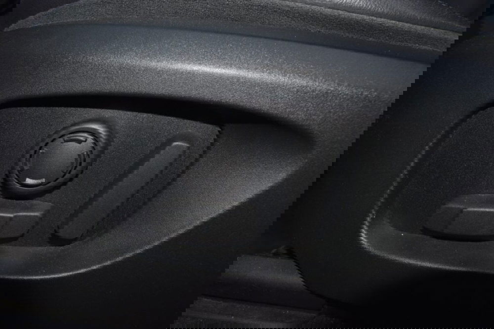 Land Rover Discovery Sport usata a Cuneo (18)