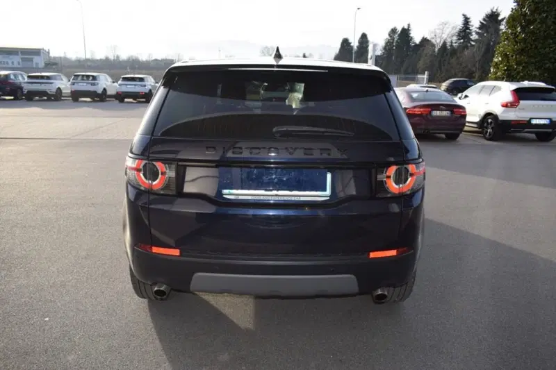Land Rover Discovery Sport usata a Cuneo (7)
