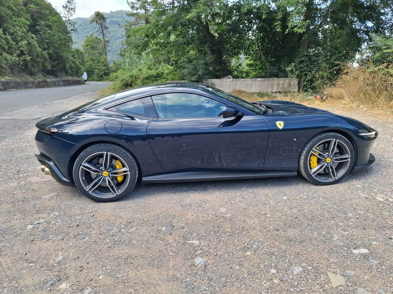 Ferrari Roma Coupé usata a Perugia (11)