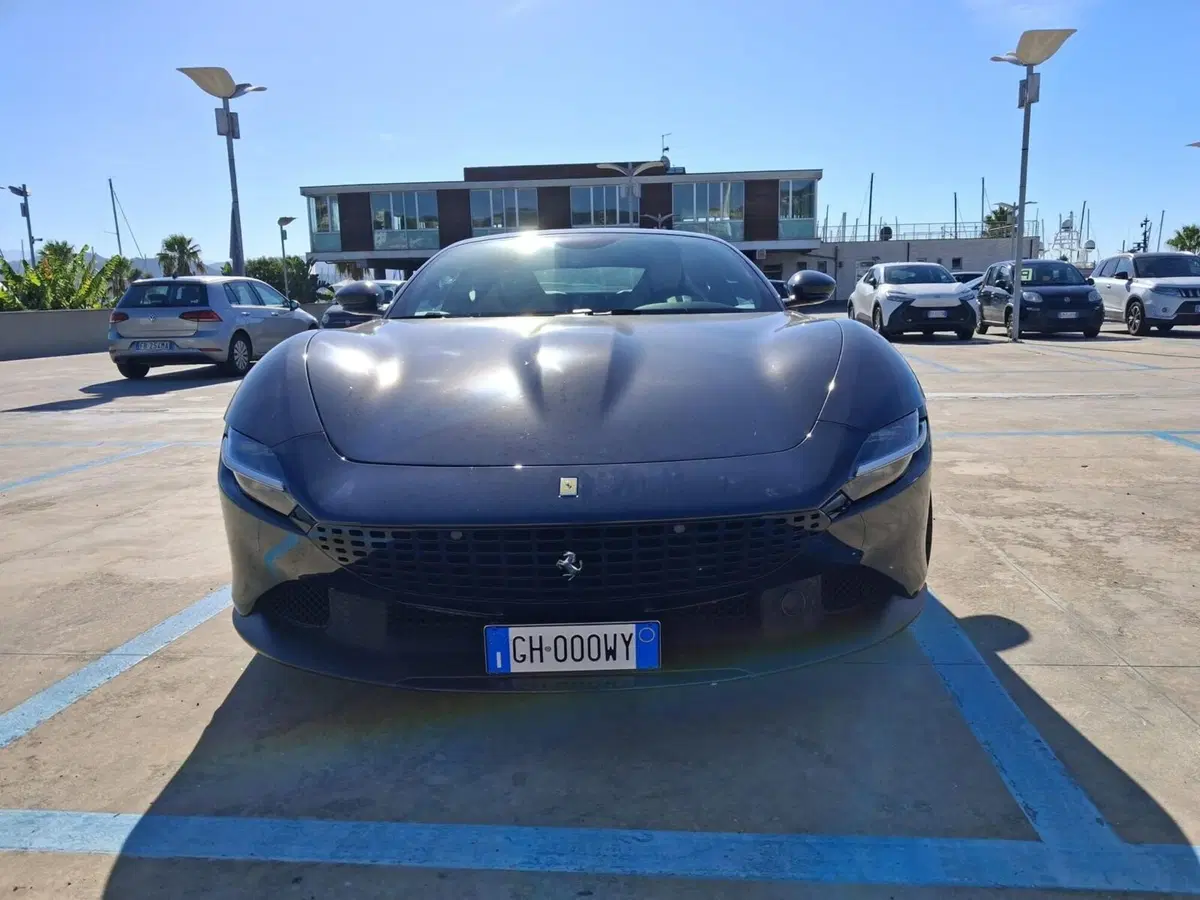 Ferrari Roma Coupé usata a Perugia (2)