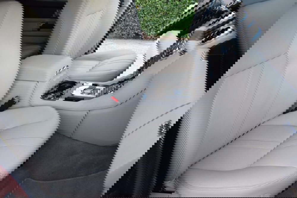 Land Rover Discovery usata a Cuneo (19)