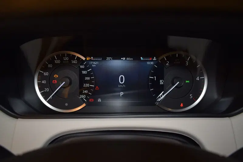 Land Rover Range Rover Velar usata a Cuneo (10)