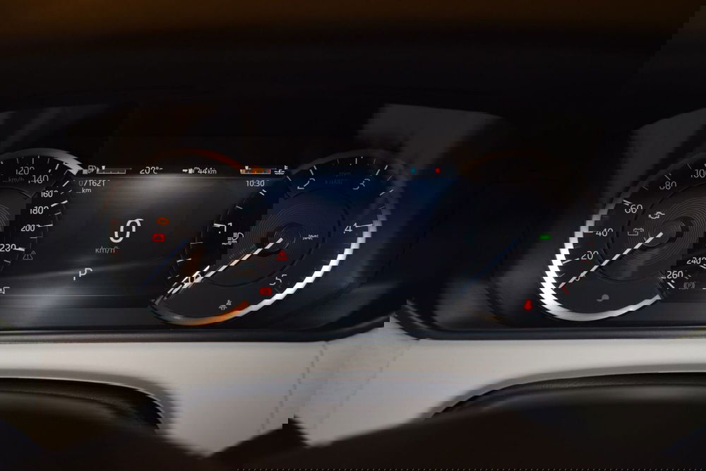 Land Rover Range Rover Velar usata a Cuneo (10)