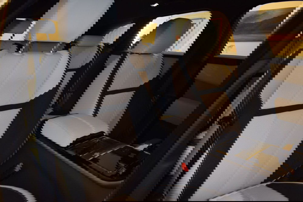 Land Rover Range Rover Velar usata a Cuneo (17)