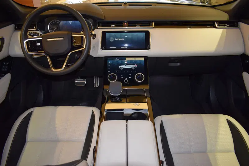 Land Rover Range Rover Velar usata a Cuneo (9)
