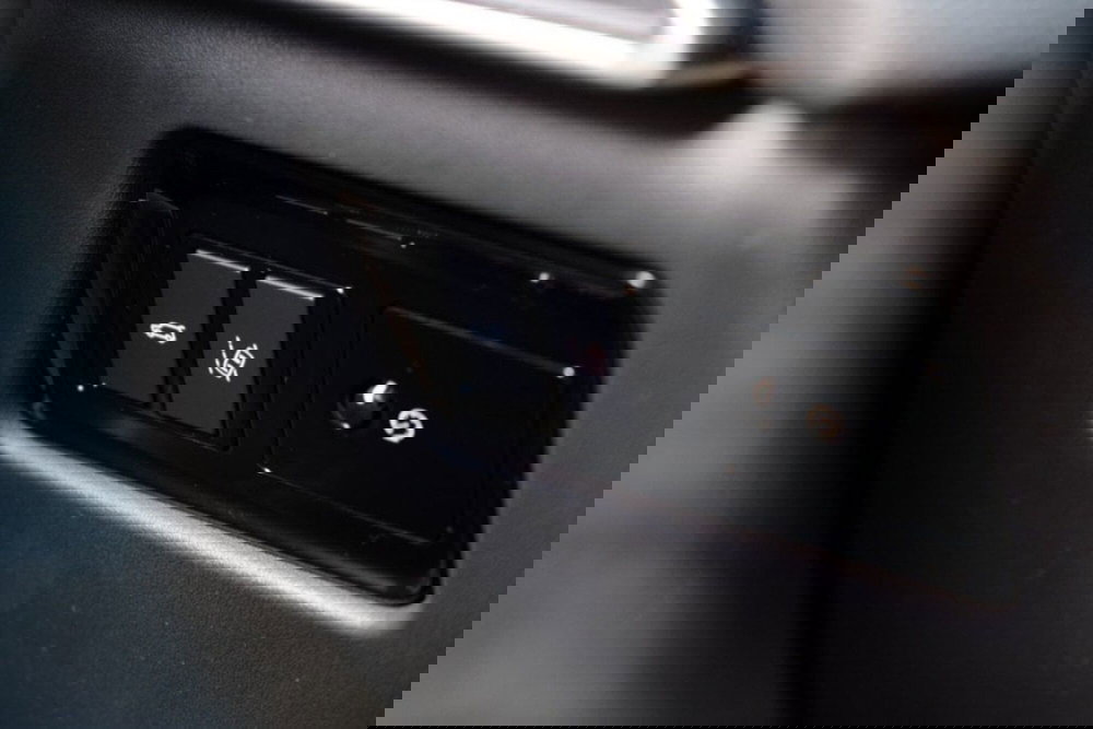 Jaguar F-Pace usata a Cuneo (17)