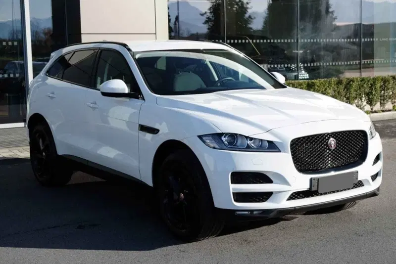 Jaguar F-Pace usata a Cuneo (3)
