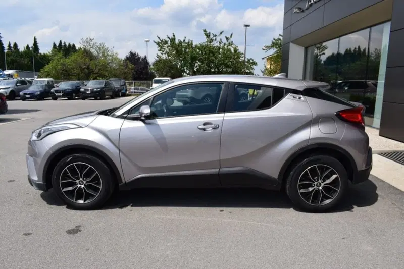 Toyota Toyota C-HR usata a Cuneo (5)